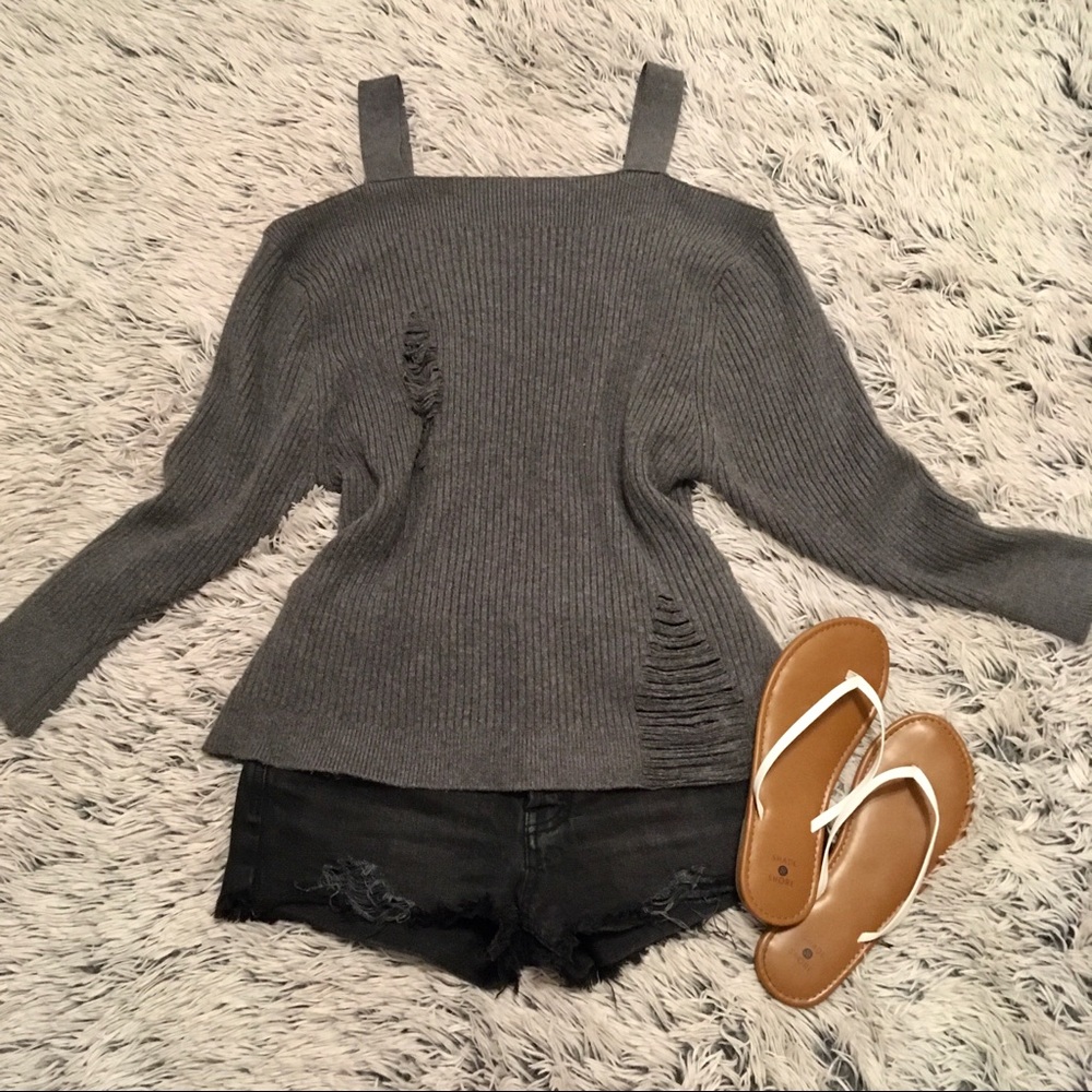 Zara Comfy Oversized Off the Shoulder Sweater 🖤
